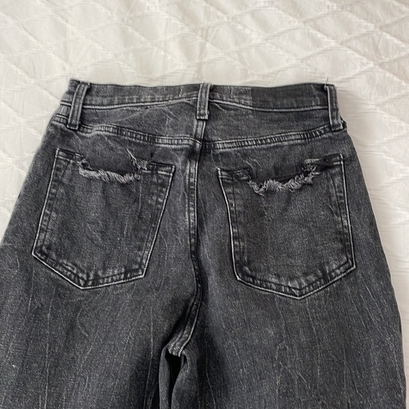 Abercrombie & Fitch Ultra High Rise Ankle Straight - Picture 6 of 6